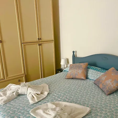 Cattleya Apartment *